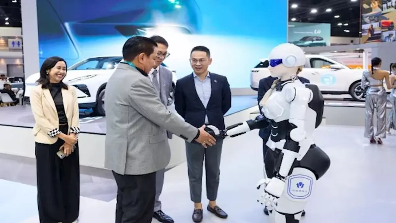 شيري تستعد لإطلاق 220 روبوتًا بشريًا في 30 دولة حول العالم.. ما القصة؟